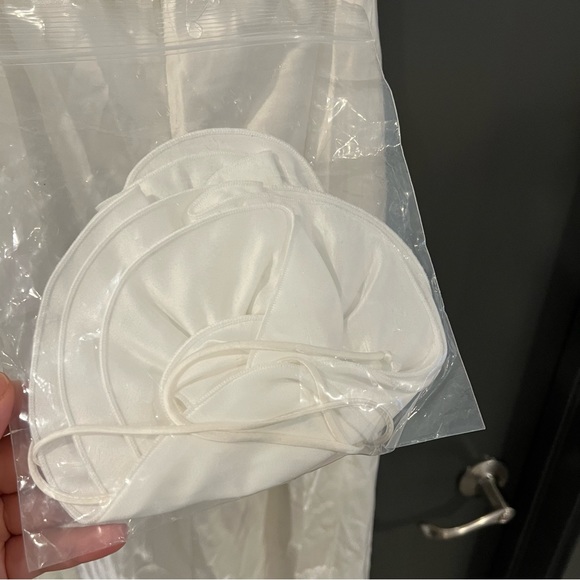 The Bar Grayson Gown in Blanc size 6 NEW! New without tags! - Picture 8 of 12